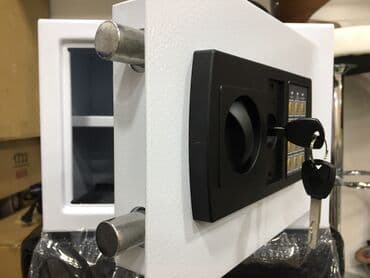 pul yığmaq üçün kassa: Hundurluk 25 Derinlik 25 Eni 35 Seyf acar ve kodile isleyir Unvana — 3