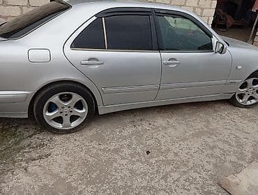 mercedes benz 208 d: Mercedes-Benz E-Class: 2.9 l | 1996 il Sedan — 5