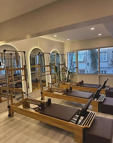 İdman oyunları: Pilates Tower Reformer aparatı – studiya və fitnes mərkəzləri üçün — 2