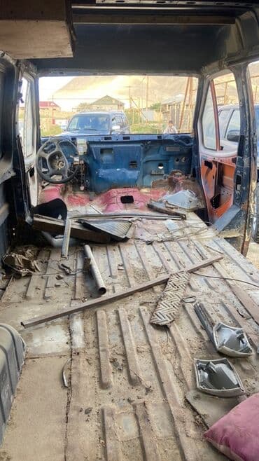 harley davidson qiymeti: Ford Transit, 1990 il — 5