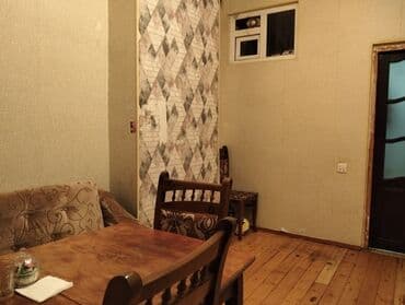 снять квартиру на баилово: Mənzil – çoxmərtəbəli binada orta mərtəbə, Heydər parkının duz yani — 8