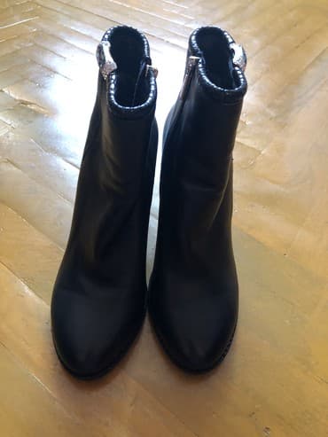 qiz ucun botlar: Ölçü: 38, rəng - Qara, İşlənmiş — 2