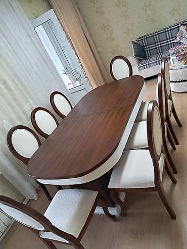 paduqa sekilleri: Qonaq otağı üçün, Yeni, Açılan, Oval masa, 8 stul — 1