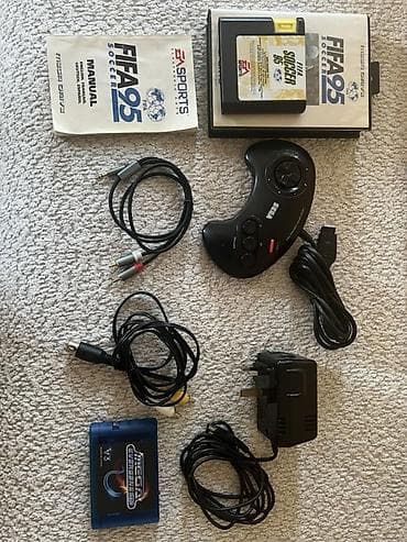 ps3 oyun disk: SEGA Mega Drive 16-bit oyun konsolu seti Paketə daxildir: - SEGA Mega — 3