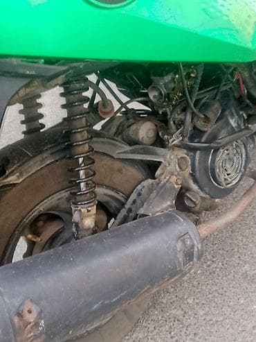 t 16 traktor: Salam moped motorudu işləq vəziyyətdə sökülüb zubor takarli — 1