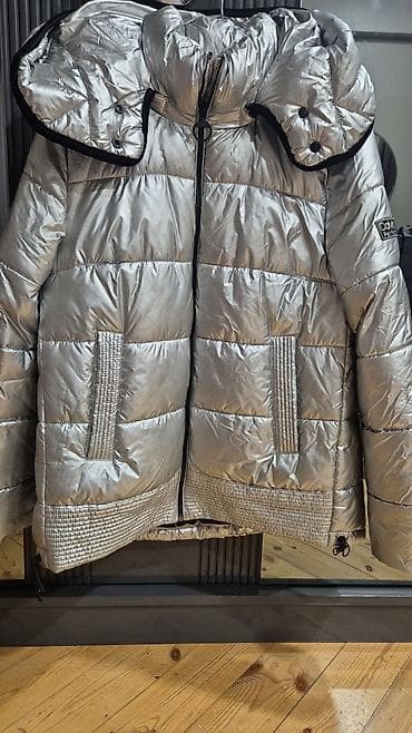 Qadın ayaqqabıları: Original Calvin Klein qış gödəkçəsi – az istifadə olunub. S-M ölçü. 45 — 1