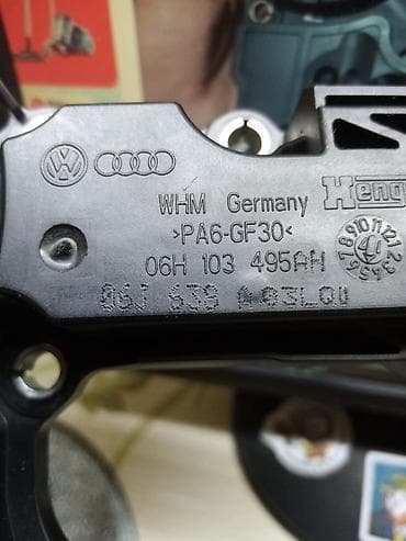 Məhsul: VW/Audi PCV klapan qapağı (krank karteri havalandırma modulu)