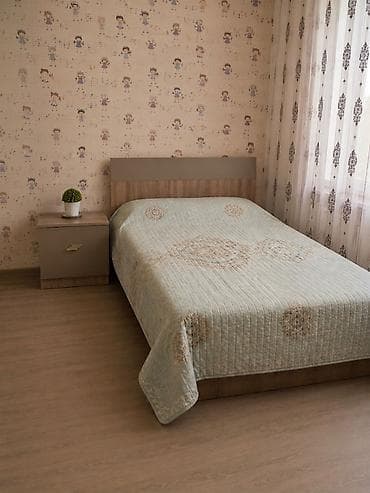 taxt satilir: Embawood dan alınıb.Qonaq yataq otaginda istifade olunub. Heç bir — 1