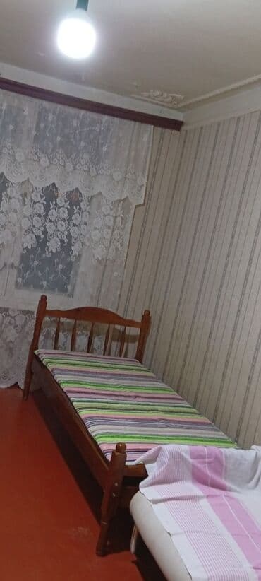 taxta islenmis: İşlənmiş, Təknəfərlik çarpayı — 1