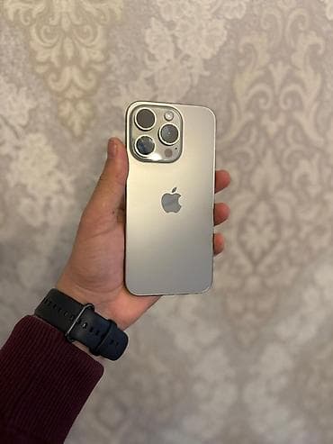 iphone 5 s plata: IPhone 15 Pro, Natural Titanium, Face ID — 1