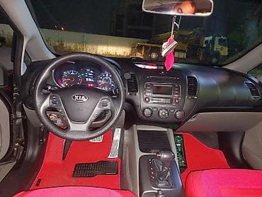 4 teker: Kia Cerato: 1.8 l | 2015 il Sedan — 9