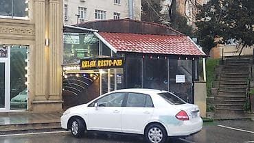 kirayə kafe və restoranlar: Arendaya verilir: Şüşə vitrinli, qapalı veranda/pavilion tipli ticarət — 3