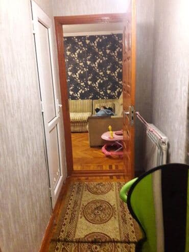 astara kirayə ev: Nərimanov rayonu,212 nömrəli məktəbin yanında,5 mərtəbənin,4-cü — 4