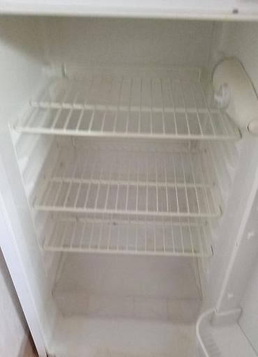 ikinci əl xaladelnik: 2 qapılı Beko Soyuducu Satılır, rəng - Ağ — 3