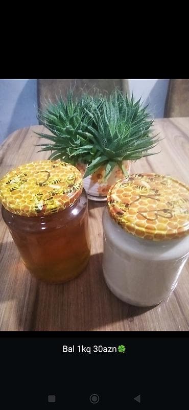 Məhsul: Təbii arı balı • Növlər: - Şəffaf/axar bal (may balı) -