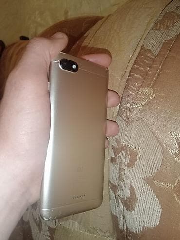 lg q6 ekran: Xiaomi Mi6, rəng - Qızılı — 3