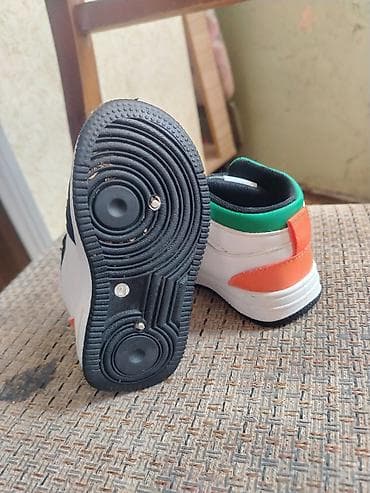 new balance: Rəng - Qara Krossovkalar, Nike, Ölçü: 21, Uniseks — 3