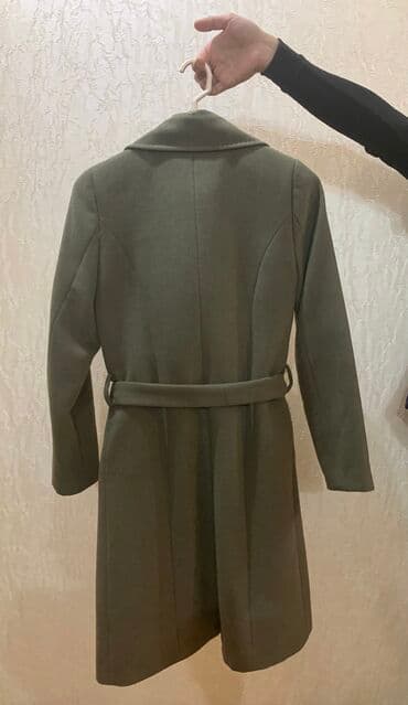 palto satışı: Yeni kimidir, 1-2 defe geyinilib,temiz kasmirdir, artiq eynine olmur — 2