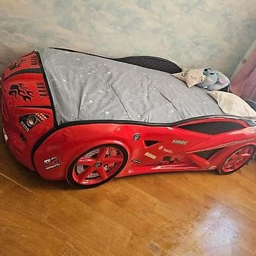 Maşin çarpayi satilir Qiymet 350 man Matrassiz satilir Turkiye