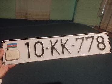 avtomobil aksesuarı: - Format: Uzun, birsıra avtomobil nömrə nişanı - Rəng: Ağ fon, qara — 1