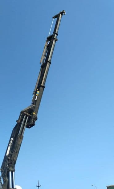 Qoruyucu plyonka və şüşələr: Gunluk,ayliq arendeya verilir.Kran hiab 330 du.Kranin yuk goturme — 9