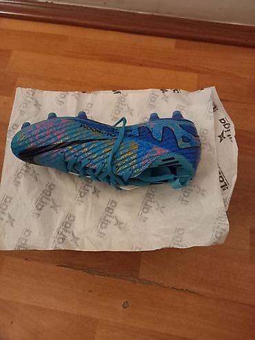 Musiqi alətləri: Butslar Ölçü: 38, Yeni — 7