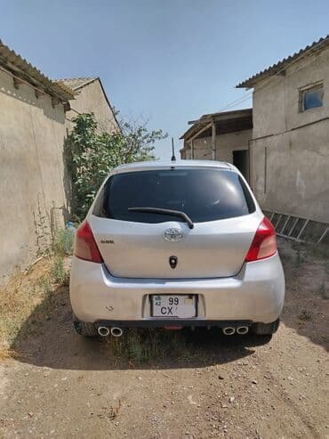 продажа подержанных автомобилей: Toyota Vitz: 1 л | 2005 г. Хэтчбэк — 3