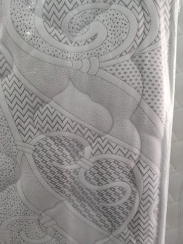 yorğan dosek: Bu RÖYAL GOLD modelidir, H.32sm 3il zəmanət çatdırılma daxil 160*200 — 2