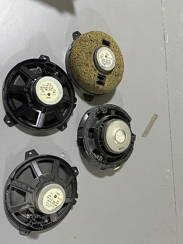 bmw 2000: Bmw serie 3 E46 (2000) 1.9 B 77KW 5P REAR LEFT SPEAKER CASE — 2