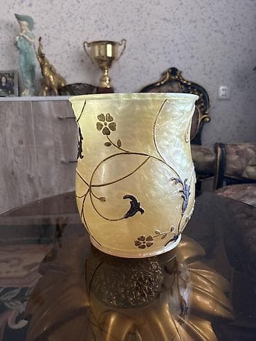 Pərdə və jalüzlər: Bir vaza — 8