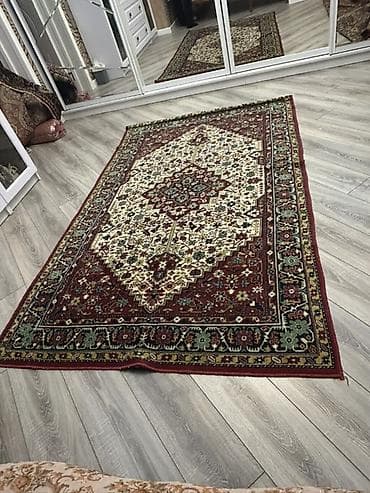 İran üslubunda klassik naxışlı xalça - Forma: düzbucaqlı - Rəng — 5