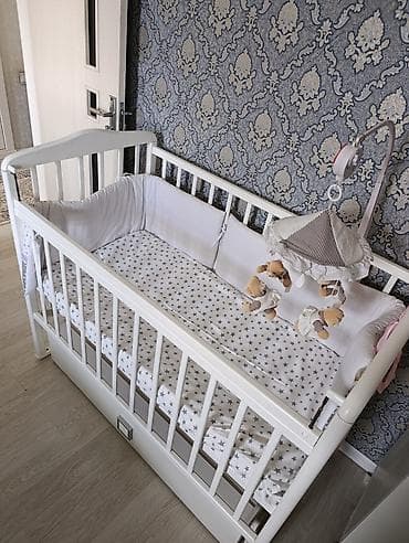 matrasi: Oğlan və qız üçün, Dördbucaq, Beşik, Dəst ilə, Matras ilə, Yellənmə mexanizmsiz — 1