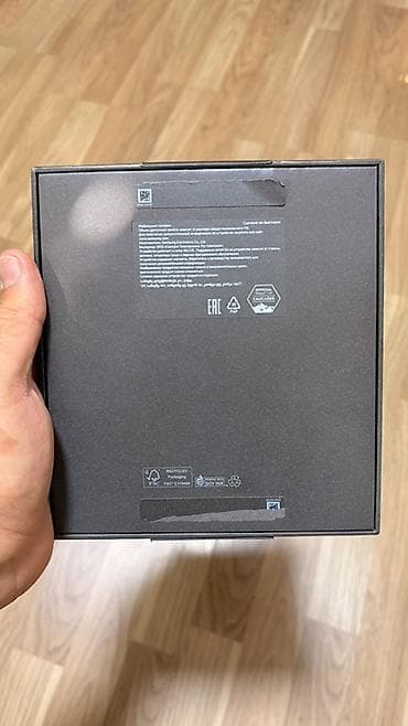 galaxy tab a8: Samsung Galaxy Z Fold 7, rəng - Qara, Sensor, Barmaq izi, Simsiz şarj — 7