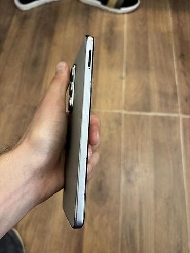 pls 5 pro: Infinix HOT 50, rəng - Gümüşü, Sensor — 4