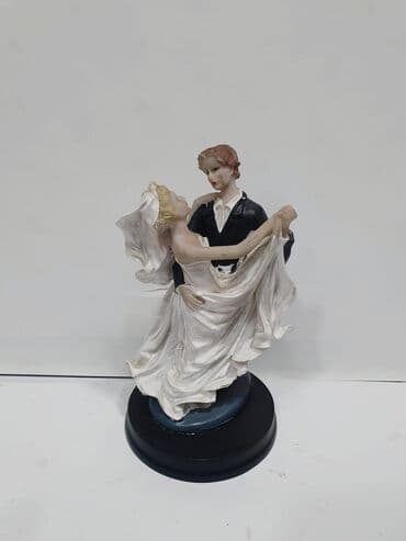 pol taxtas: Fiqur — 5