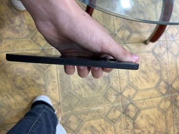 ikinci el redmi note 12: Redmi 12, 64 GB, rəng - Qara, Qırıq — 2