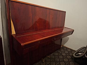 klaviatura oyuncağı: Pianino "Lastoçka". 230 Azn. Ünvandan özünüz götürürsünüz. Ünvan — 3