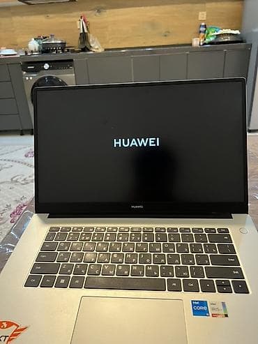 gaming laptop qiymetleri: Huawei MateBook (Intel Core i5, Intel Iris Xe qrafika) - Ekran: 15.6" — 3