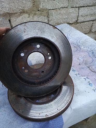 Kompressorlar: Mitsubishi airtrekindi cox az sürülüb keyfietli materiali var — 1