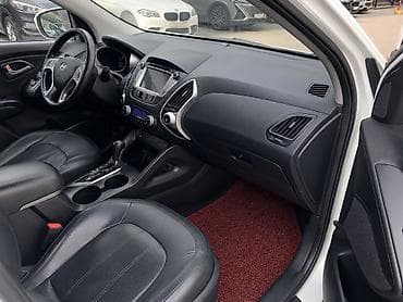 mazda 2: Hyundai ix35: 2.4 l | 2011 il Universal — 7