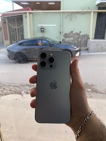 dubai variant iphone: IPhone 15 Pro Max, 256 GB, Natural Titanium, Face ID — 3
