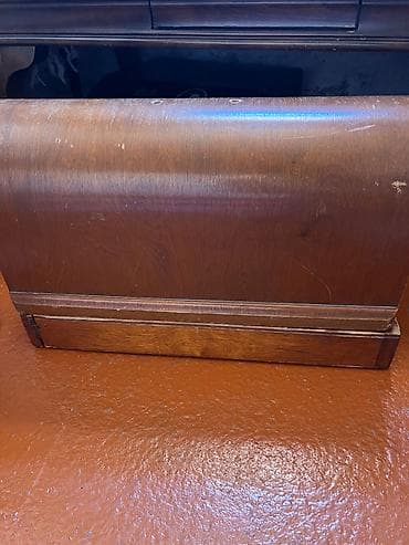 a frame satilir: 🧵 Qədimi/Vintage Tikiş Maşını Satılır Nənəmdən qalan, təxminən 60-70 — 6