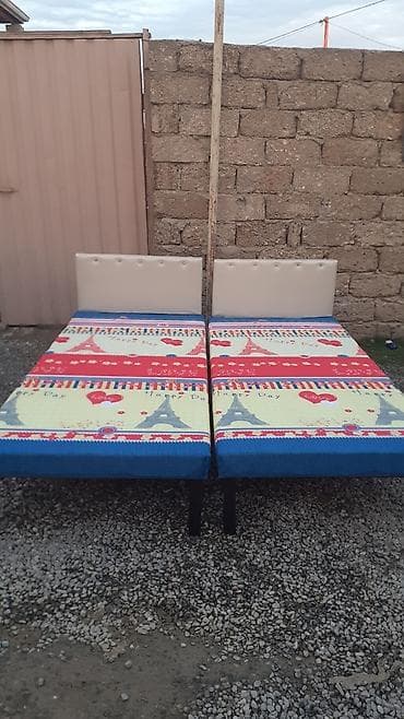 Çarpayı Təzə hazırı var Çatdırılma var 1 nəfərlik 50 manat 2 nəfərlik