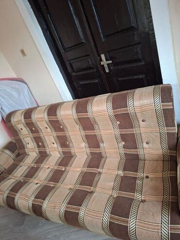 kohnə mebellər: Divan, Parça, Çatdırılma yoxdur — 2