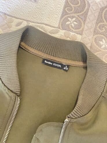 Dəstlər, kostyumlar: Bershka, S — 1