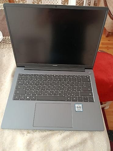 macbook pro 15: Huawei noutbuk – MateBook seriyası (boz rəng) Xüsusiyyətlər: - Ekran — 5
