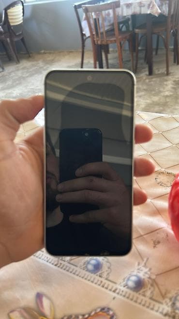 Samsung Galaxy S23 FE, 128 GB, rəng - Ağ, Sensor, Barmaq izi, Simsiz şarj — 1