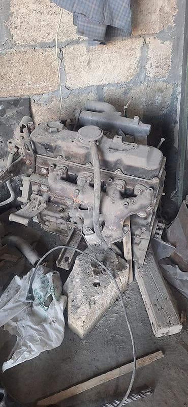 QAZ GAZel: 2.4 l | 1998 il Kupe