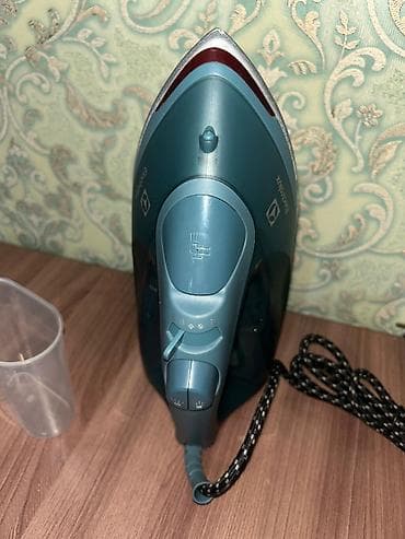 par utuleri: Electrolux Refine 600 buxarlı ütü – Pine Green rəng. Xüsusiyyətlər: - — 5
