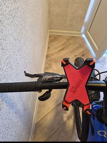 velosiped trinx: Qremin dağ velosipedi - Rəng: mavi-göy çərçivə, ağ ön amortizator — 5